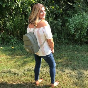 Meet your Posher, Nikki